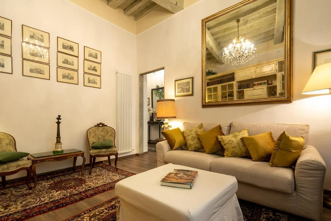 Tornabuoni Chic Apartment Florence
